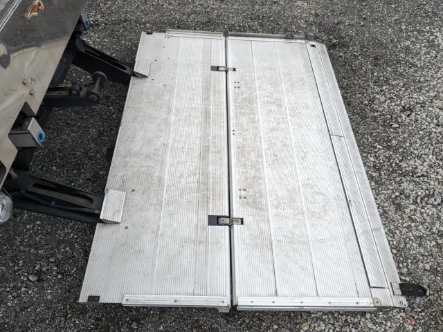 日野 レンジャー TKG-FD9JLAA(2WD)の写真12