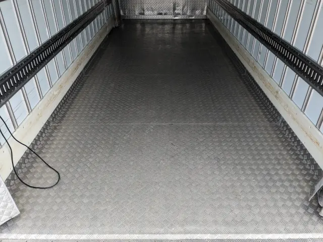 日野 レンジャー TKG-FD9JLAA(2WD)の写真16