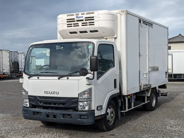 いすゞ エルフ TPG-NPR85AN(2WD)の写真1