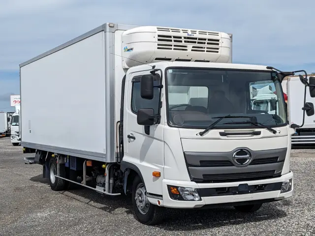 日野 レンジャー 2KG-FC2ABA(2WD)の写真3