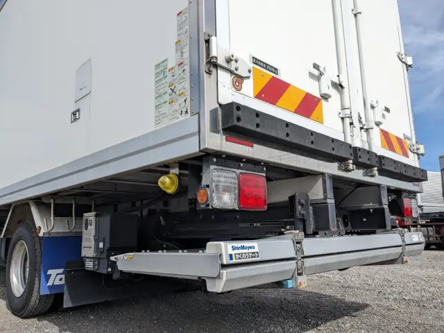 日野 レンジャー 2KG-FC2ABA(2WD)の写真8