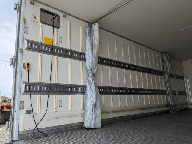 日野 レンジャー 2KG-FC2ABA(2WD)の写真23