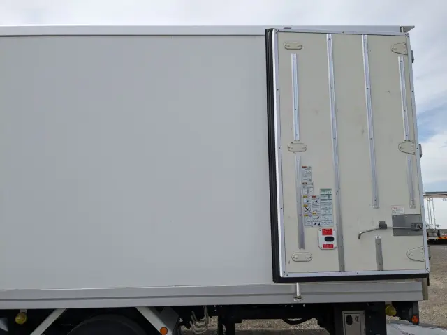 日野 レンジャー 2KG-FC2ABA(2WD)の写真24