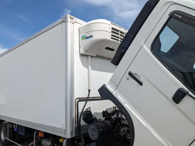 日野 レンジャー 2KG-FC2ABA(2WD)の写真48