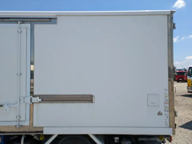 日野 デュトロ TPG-XZU712M(2WD)の写真24