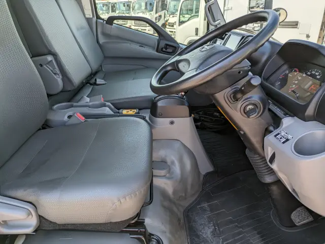 日野 デュトロ TPG-XZU712M(2WD)の写真41