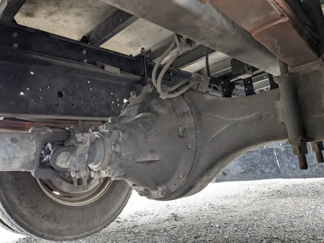 いすゞ フォワード 2PG-FRR90S2(2WD)の写真27