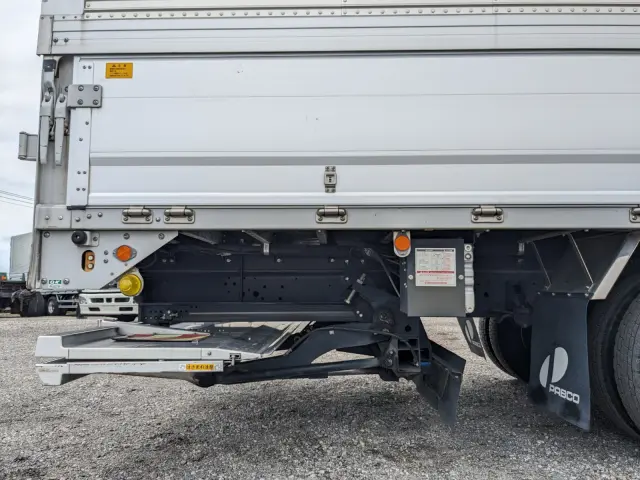 いすゞ フォワード 2PG-FRR90S2(2WD)の写真31