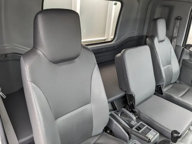 いすゞ フォワード 2PG-FRR90S2(2WD)の写真42