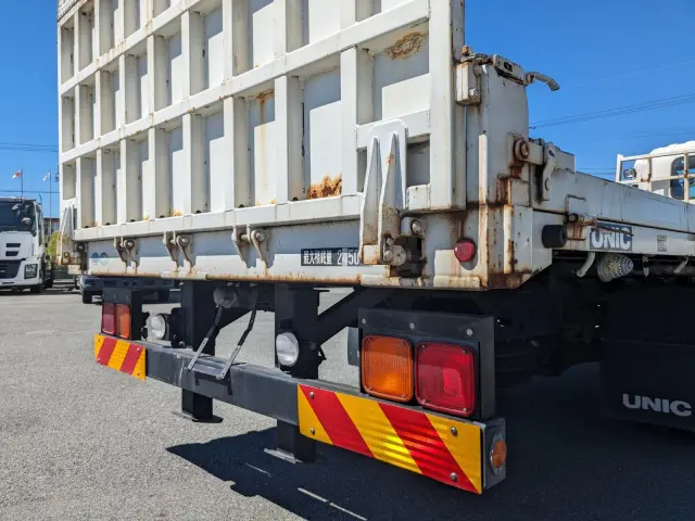 いすゞ フォワード TKG-FRR90S1(2WD)の写真6