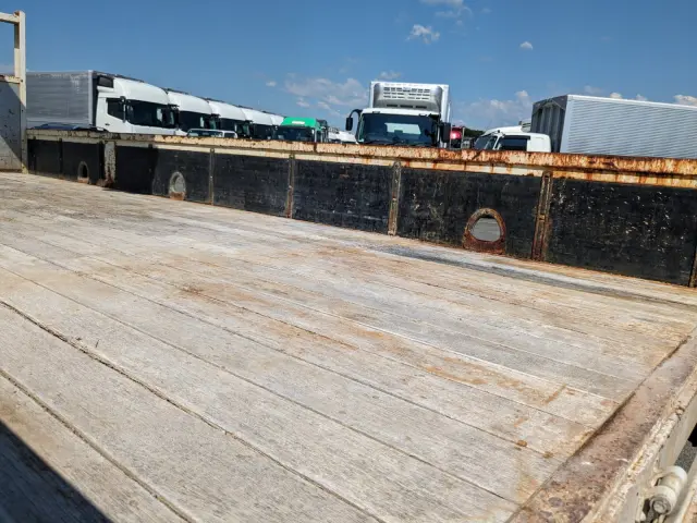 いすゞ フォワード 2PG-FRR90S1(2WD)の写真20