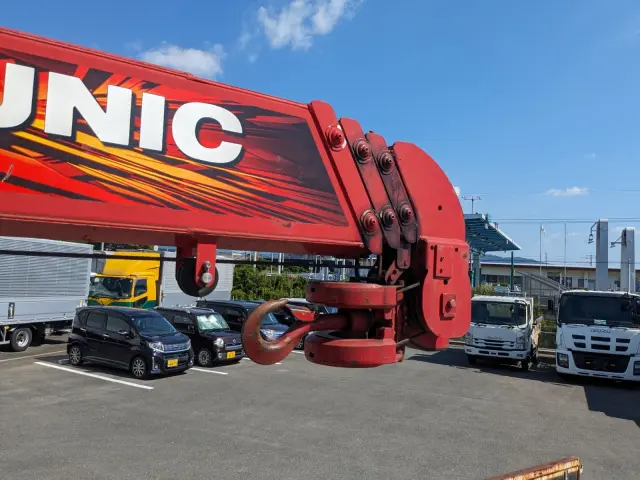 いすゞ フォワード 2PG-FRR90S1(2WD)の写真24