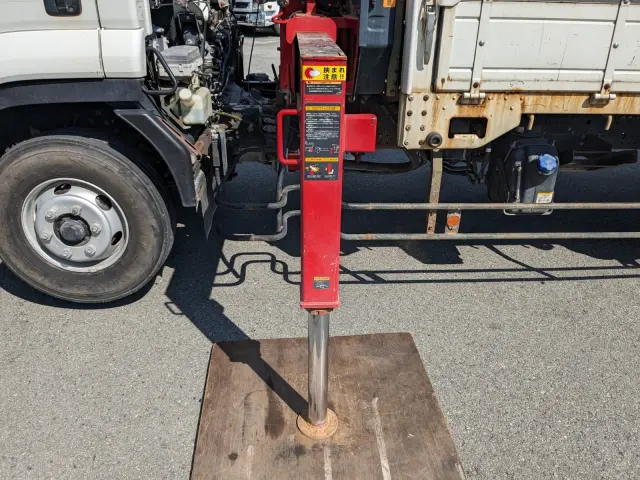 いすゞ フォワード 2PG-FRR90S1(2WD)の写真32