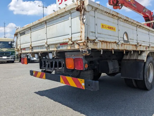 いすゞ フォワード 2PG-FRR90S1(2WD)の写真7