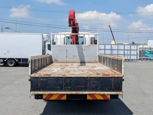 いすゞ フォワード 2PG-FRR90S1(2WD)の写真8