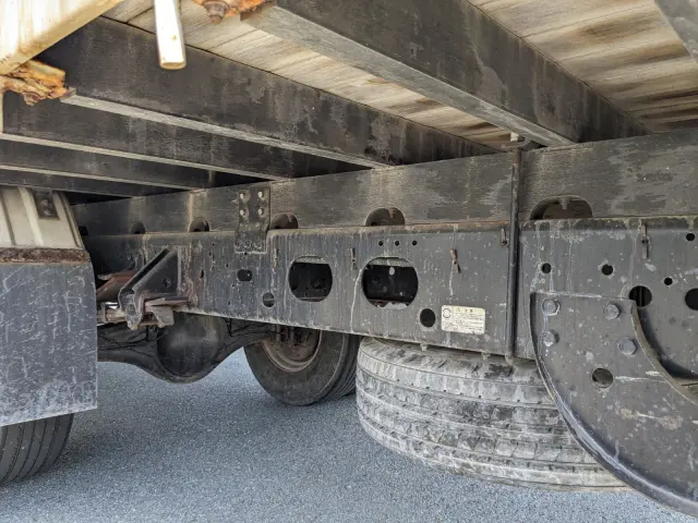 いすゞ フォワード 2PG-FRR90S1(2WD)の写真10