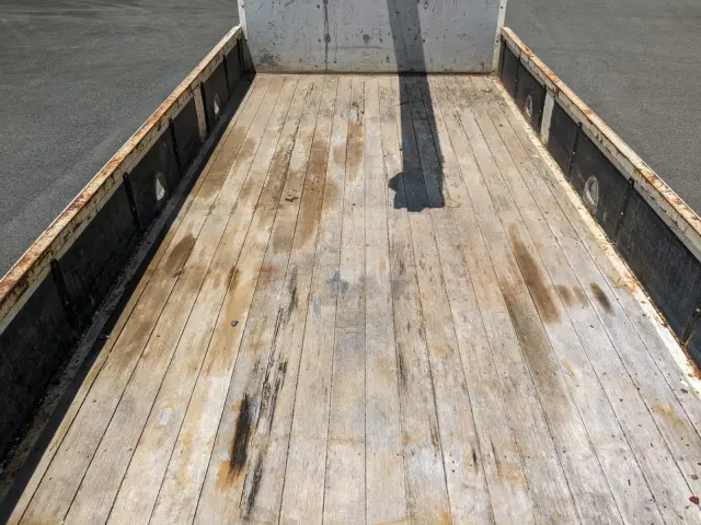 いすゞ フォワード 2PG-FRR90S1(2WD)の写真16