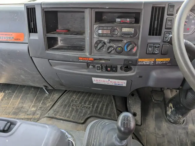 いすゞ フォワード 2PG-FRR90S1(2WD)の写真28