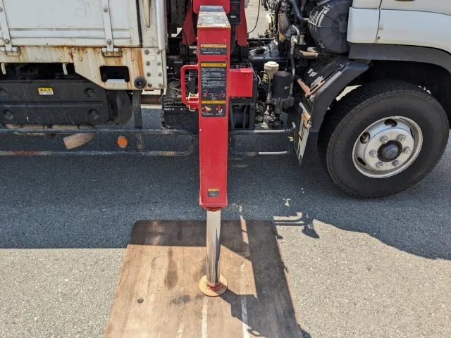 いすゞ フォワード 2PG-FRR90S1(2WD)の写真33