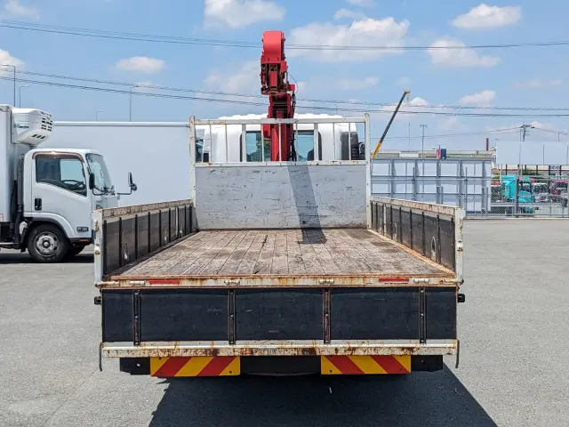 いすゞ フォワード 2PG-FRR90S1(2WD)の写真8