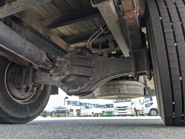 いすゞ フォワード 2PG-FRR90S1(2WD)の写真10