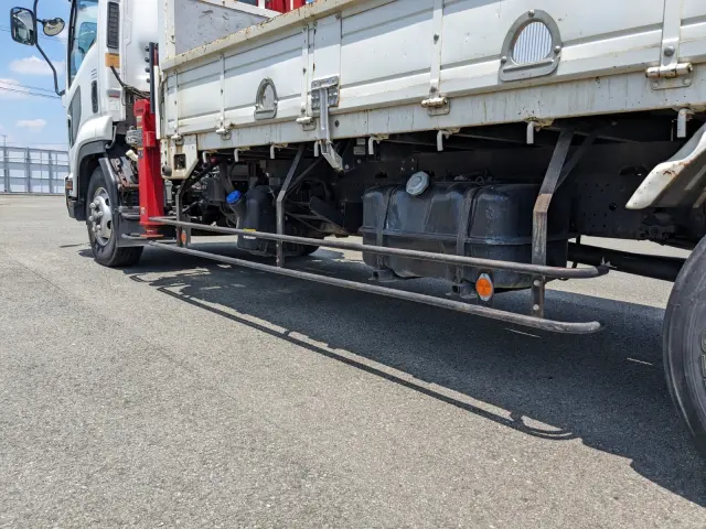 いすゞ フォワード 2PG-FRR90S1(2WD)の写真11