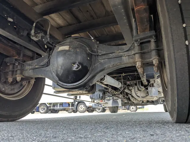 いすゞ フォワード 2PG-FRR90S1(2WD)の写真13