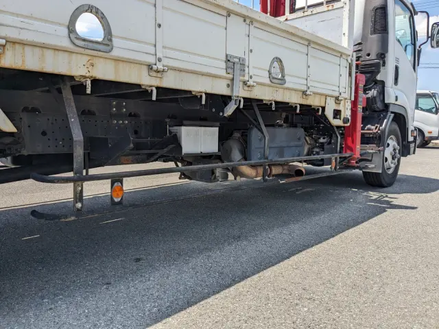 いすゞ フォワード 2PG-FRR90S1(2WD)の写真14