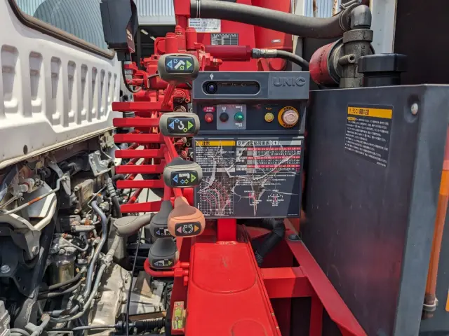 いすゞ フォワード 2PG-FRR90S1(2WD)の写真23