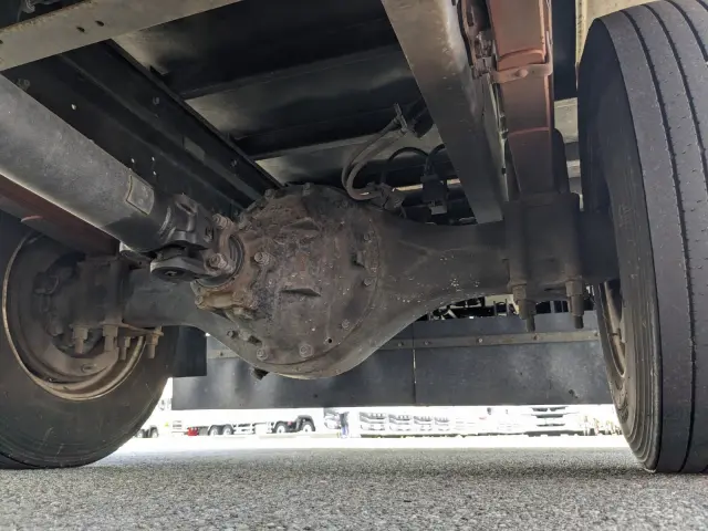 いすゞ フォワード 2PG-FRR90S2(2WD)の写真12