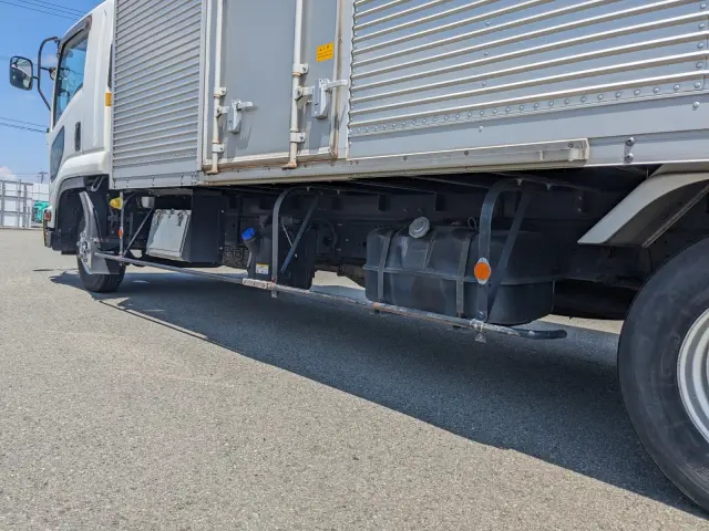 いすゞ フォワード 2PG-FRR90S2(2WD)の写真13