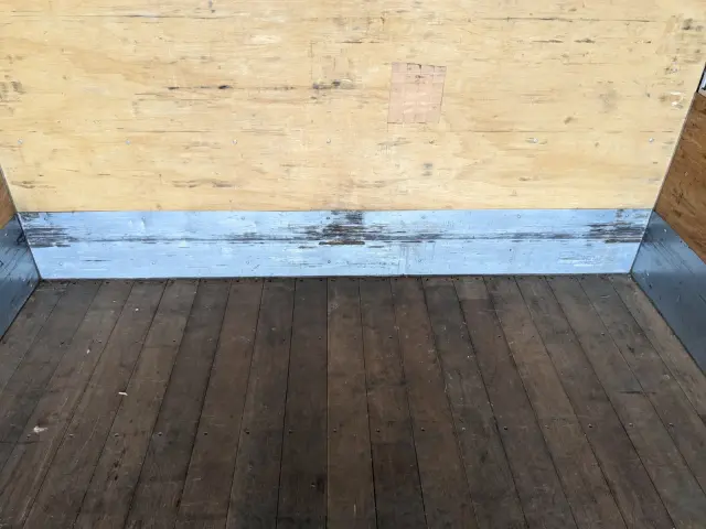 いすゞ フォワード 2PG-FRR90S2(2WD)の写真24