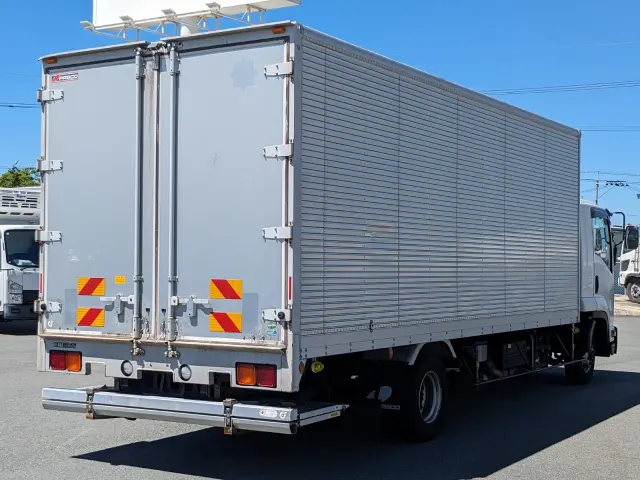 いすゞ フォワード 2PG-FRR90S2(2WD)の写真5