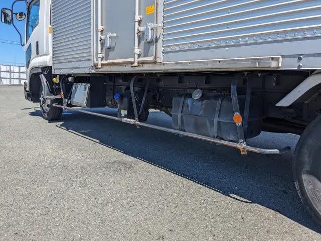 いすゞ フォワード 2PG-FRR90S2(2WD)の写真13