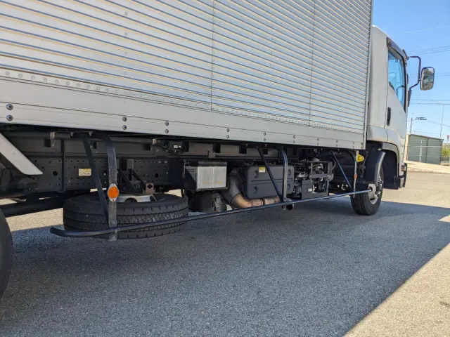 いすゞ フォワード 2PG-FRR90S2(2WD)の写真18