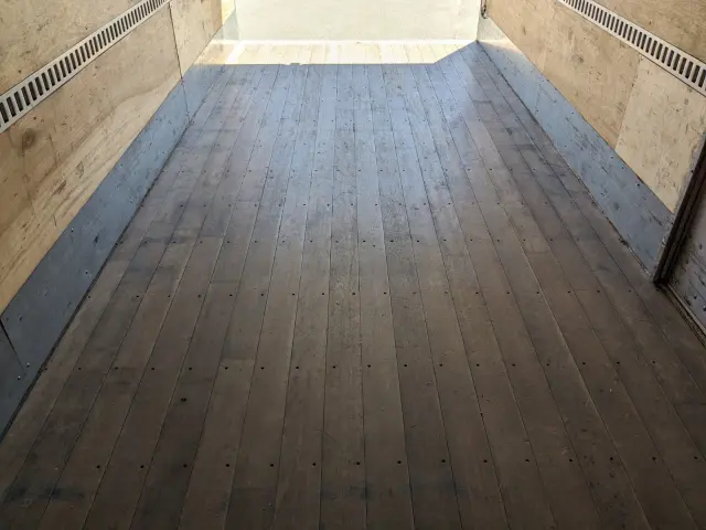 いすゞ フォワード 2PG-FRR90S2(2WD)の写真29