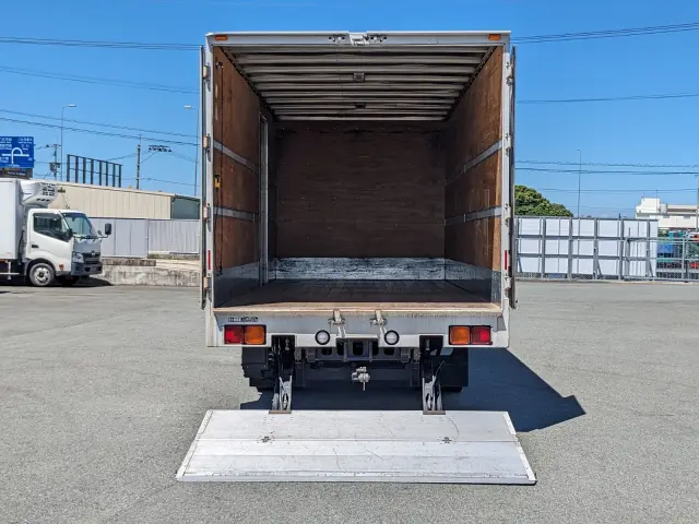いすゞ フォワード 2PG-FRR90S2(2WD)の写真31
