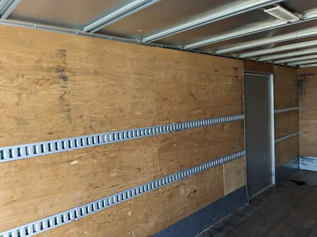 いすゞ フォワード 2PG-FRR90S2(2WD)の写真31