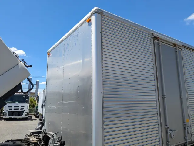 いすゞ フォワード 2PG-FRR90S2(2WD)の写真41