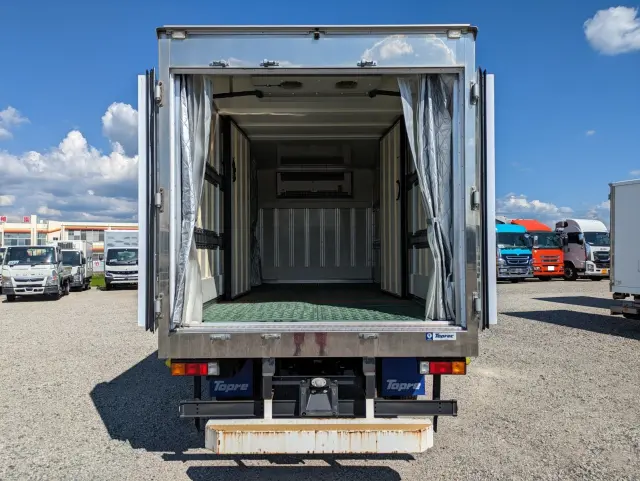 三菱 キャンター TPG-FEB80(2WD)の写真12