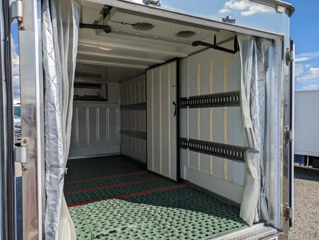 三菱 キャンター TPG-FEB80(2WD)の写真20