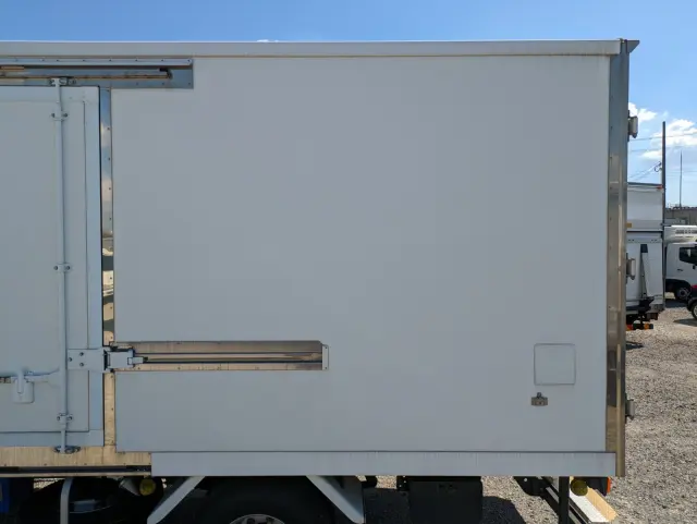 三菱 キャンター TPG-FEB80(2WD)の写真23