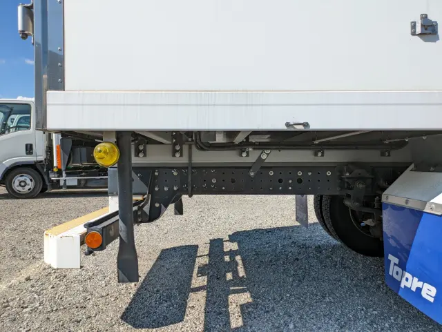 三菱 キャンター TPG-FEB80(2WD)の写真34