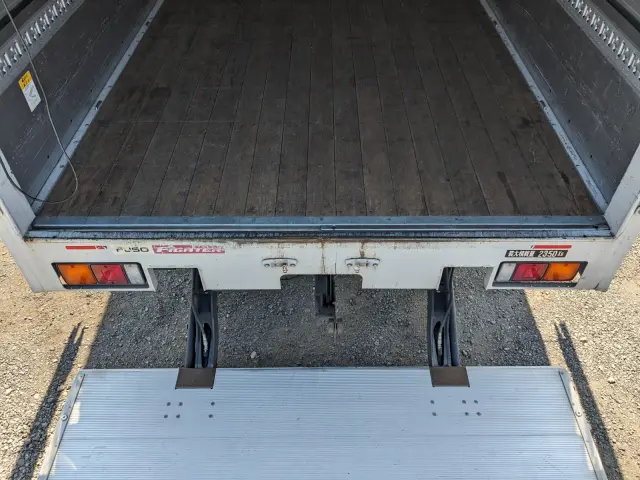 三菱 ファイター 2KG-FK61F(2WD)の写真12