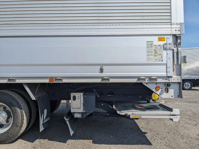 三菱 ファイター 2KG-FK61F(2WD)の写真24