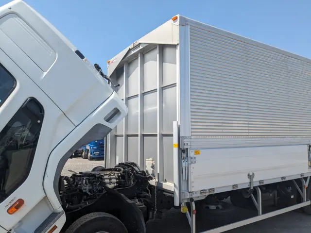 三菱 ファイター 2KG-FK61F(2WD)の写真47