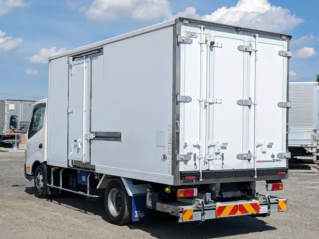 日野 デュトロ TPG-XZU712M(2WD)の写真4