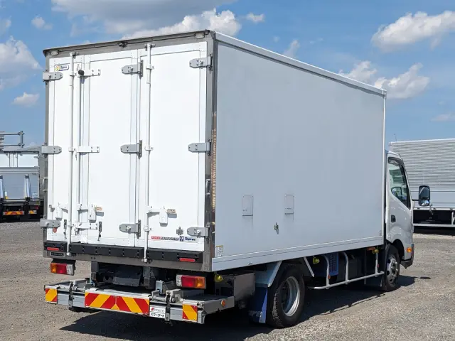 日野 デュトロ TPG-XZU712M(2WD)の写真5