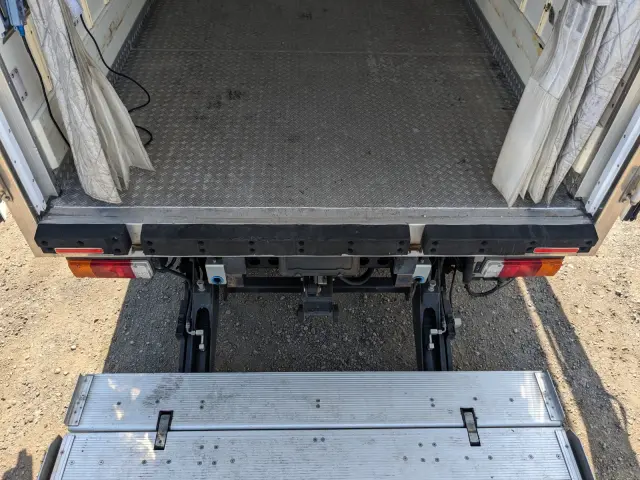 日野 デュトロ TPG-XZU712M(2WD)の写真12