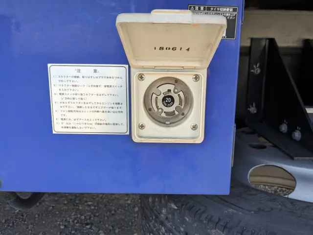 日野 デュトロ TPG-XZU712M(2WD)の写真27